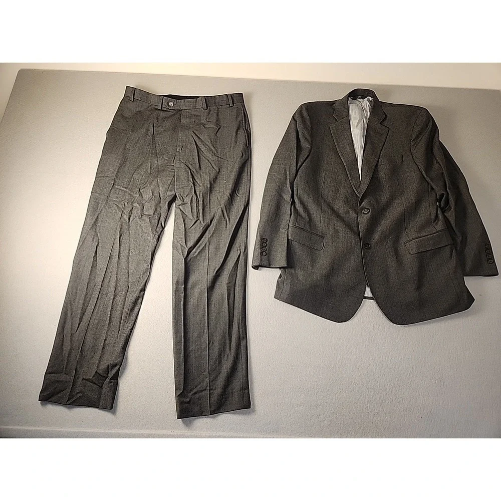 BROOKS BROTHERS Explorer Collection Fitzgerald Fit Wool Gray Mens Suit 42R 36x33